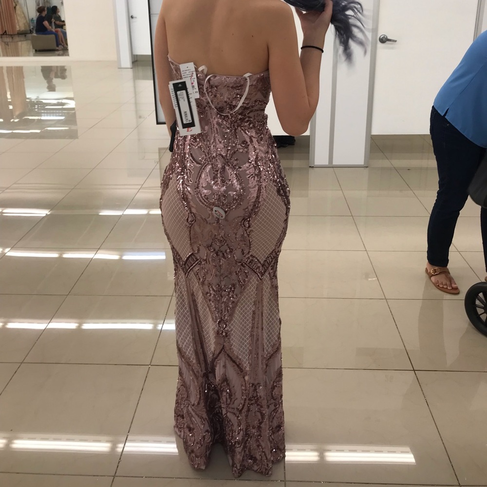 Prom dress